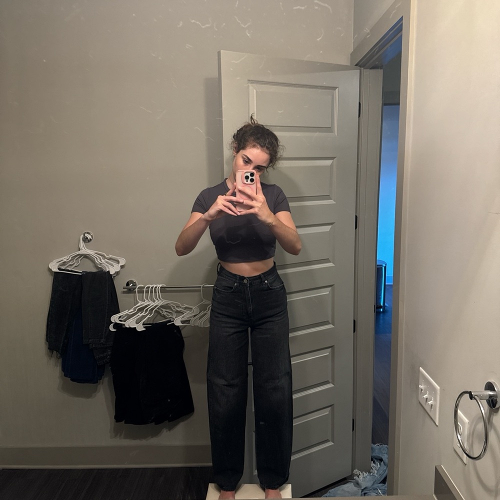 urban outfitters BDG High-waisted black denim wide leg jeans #highwaistedjeans